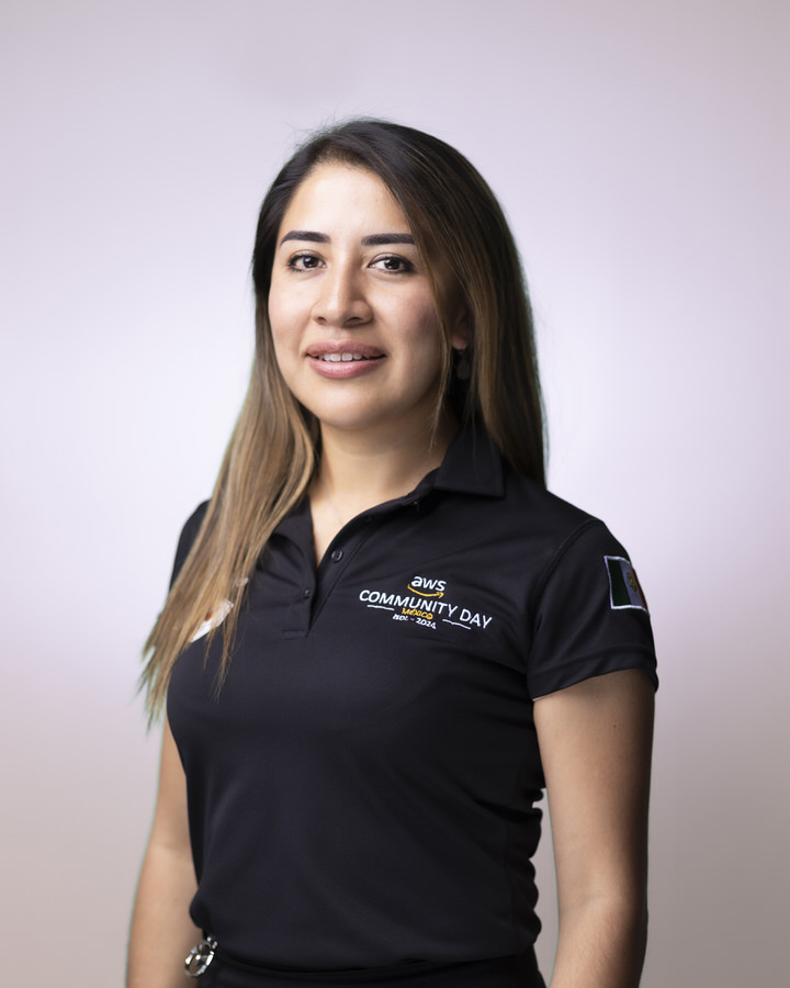 Verónica Rivera - Cloud Migration @StrataAnalytics